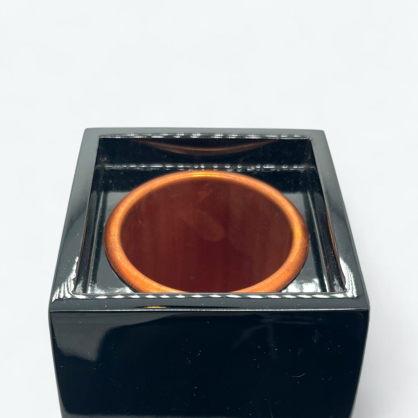 Vintage Japanese Lacquerware Vase by Shōun – Gold Peony Motif, with Base