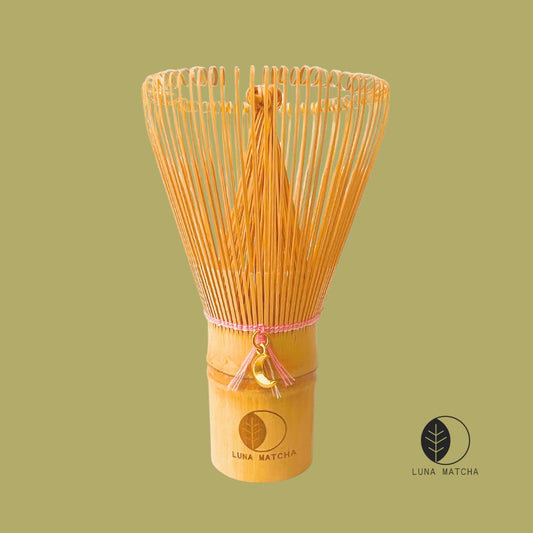 Bamboo Matcha Whisk with Pink String & Moon Charm – 100 Prongs