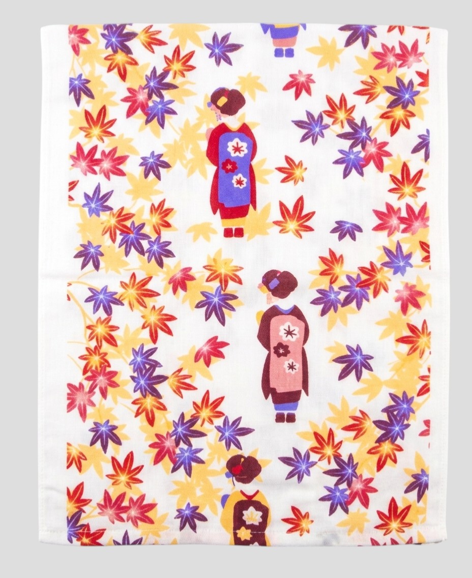 Premium Japanese Tenugui Towel - Momiji Maiko