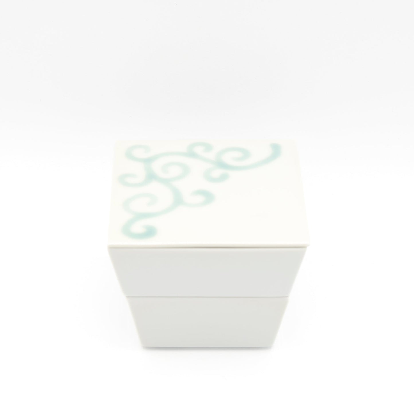 Seizan - Kakewake Square Box - Imari Nabeshima Ware - White