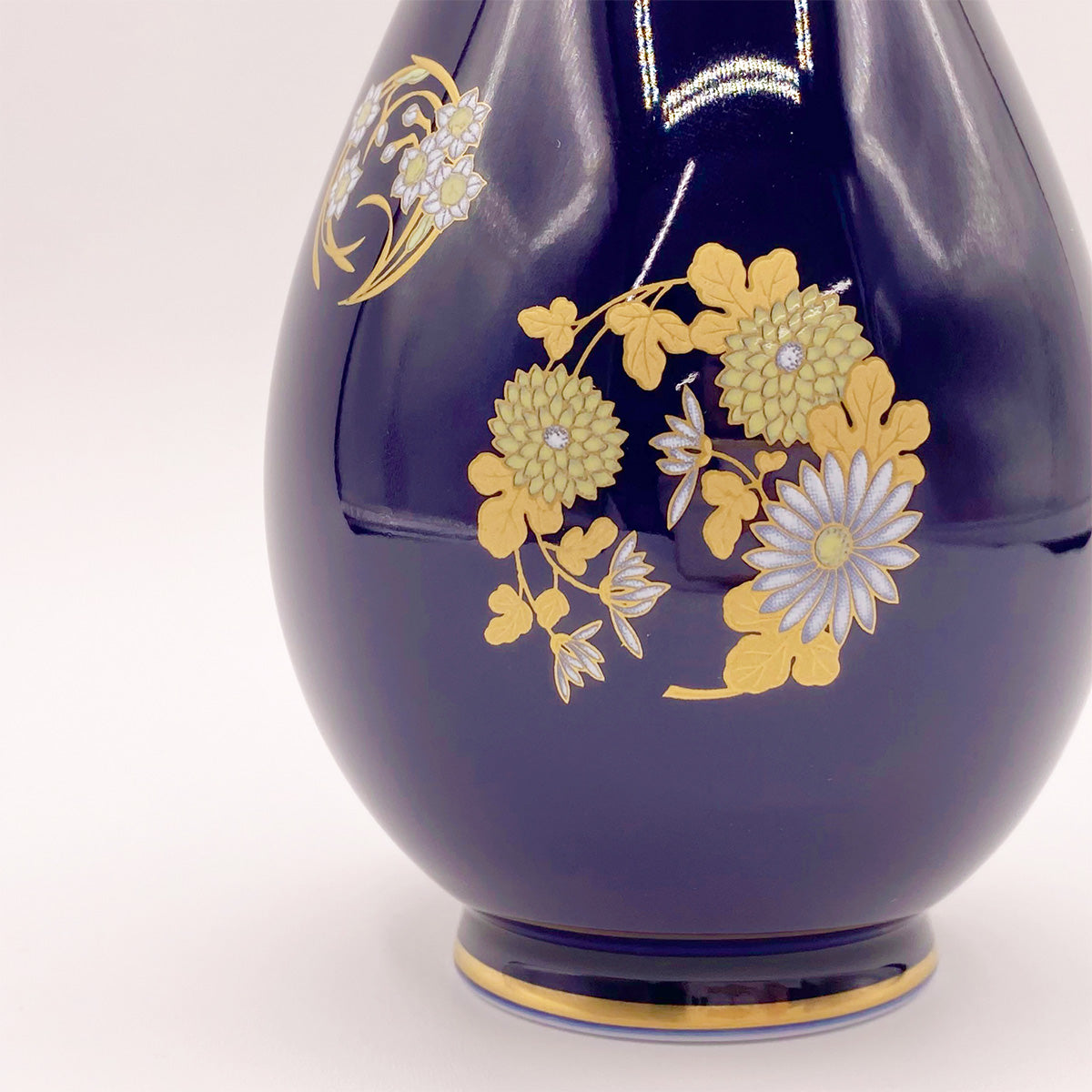 Koransha Porcelain Vase | Arita Ware