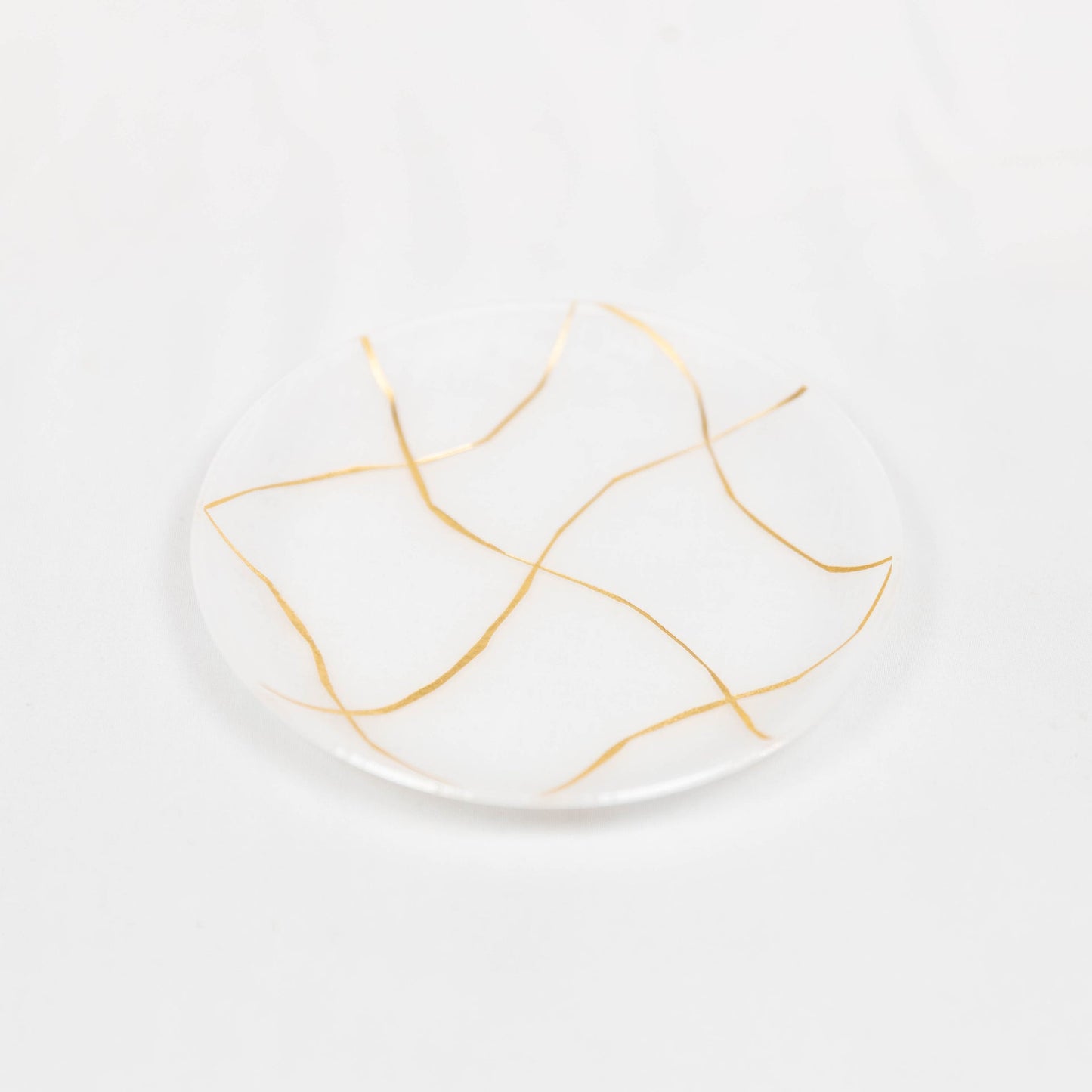 Toumei - Haku Plate Set of 2 in Wooden Box <i>