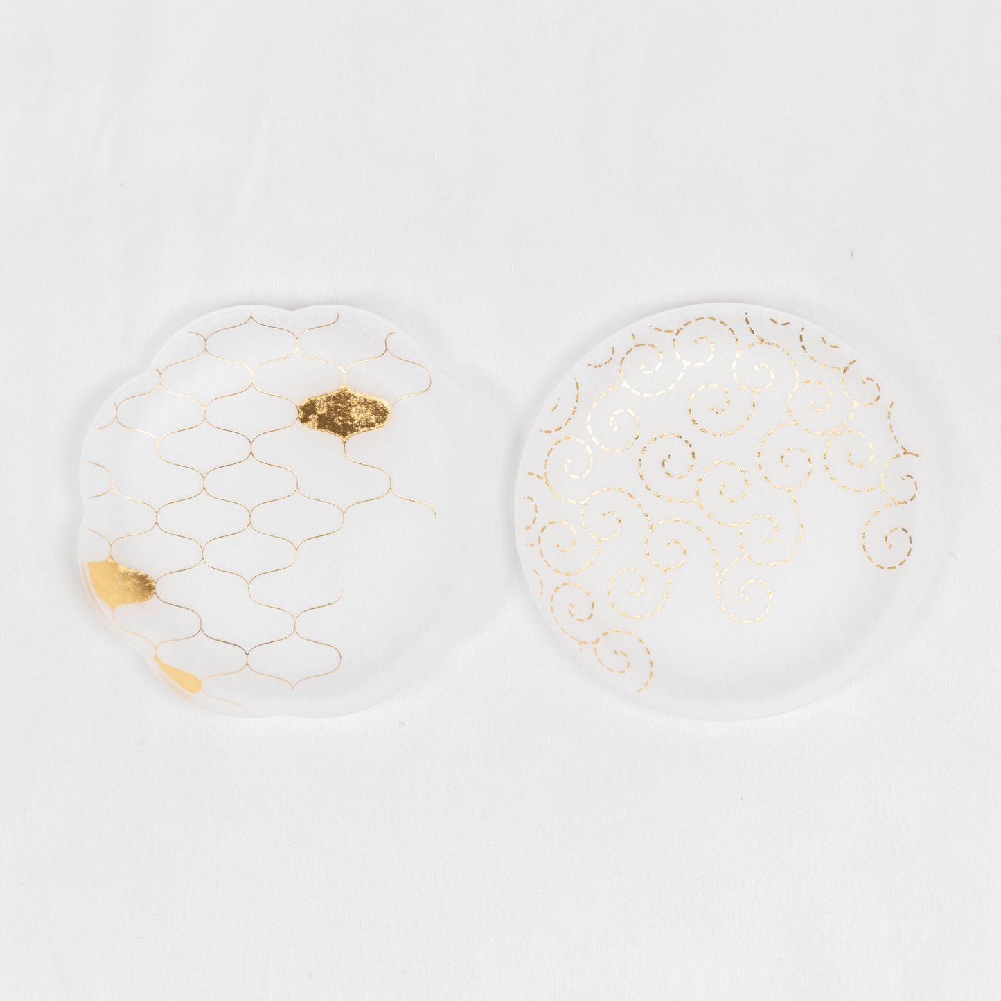 Toumei - Haku Mamezara Geometry Set of 2 in Wooden Box <i> Gold