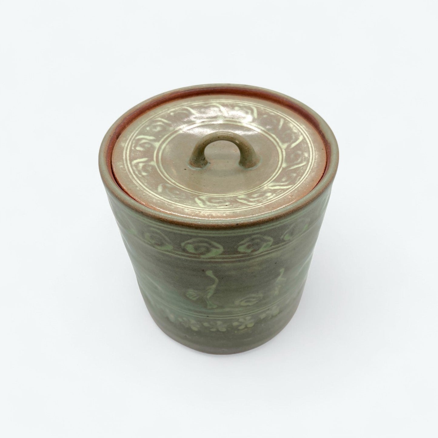 Vintage Seiwa Kiln Celadon Mizusashi with Cloud & Crane Motif – Showa-Era Japanese Tea Ceremony Jar